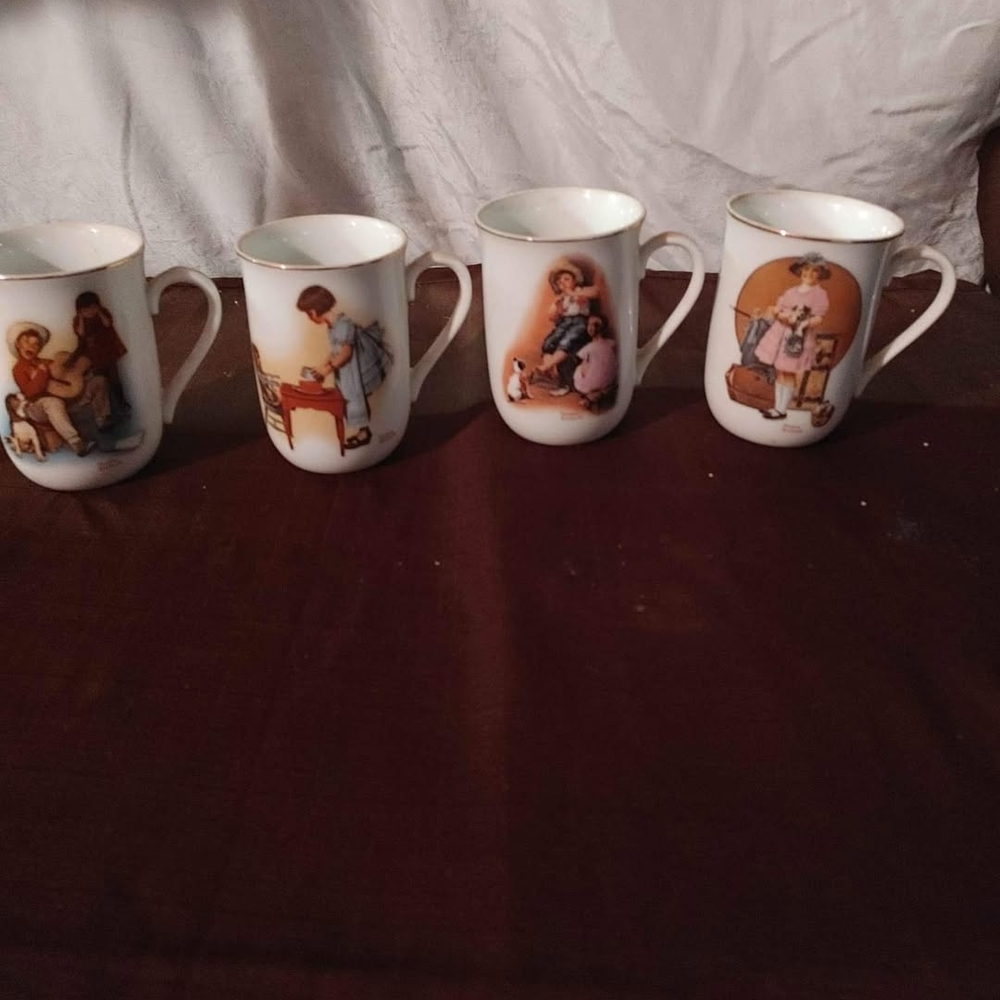 Norman Rockwell Illustrated Mugs - White and Brown